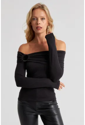 Kadın Siyah Madonna Yaka Halkalı Bluz EY2669