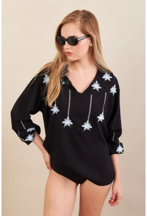 Kadın Siyah Nakışlı Bluz MPC1345