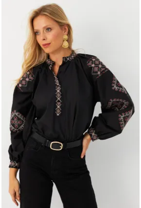 Kadın Siyah Nakışlı Detaylı Bluz MQS5672
