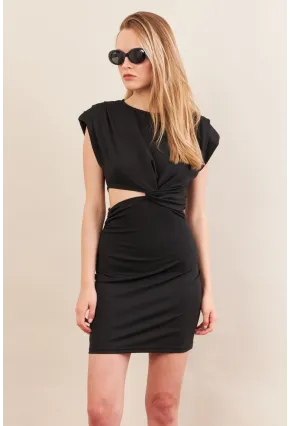 Kadın Siyah Omuzları Vatkalı Pencereli Mini Elbise İRE103