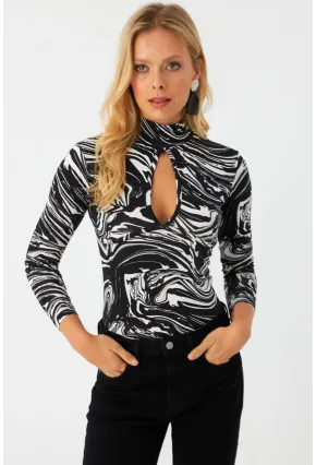 Kadın Siyah Önü Damla Desenli Bluz LPP1236