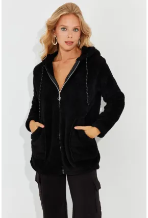 Kadın Siyah Peluş Fermuarlı Ceket Q979
