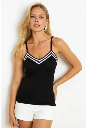 Kadın Siyah Şerit Bantlı Bluz EY2822