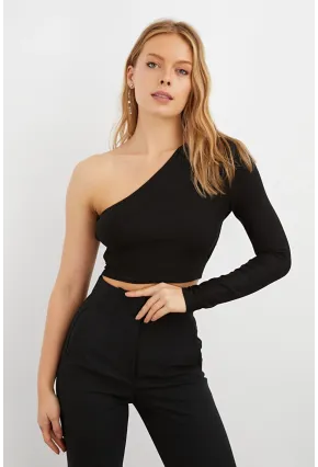 Kadın Siyah Sırtı Bantlı Tek Kol Crop Bluz B174-9