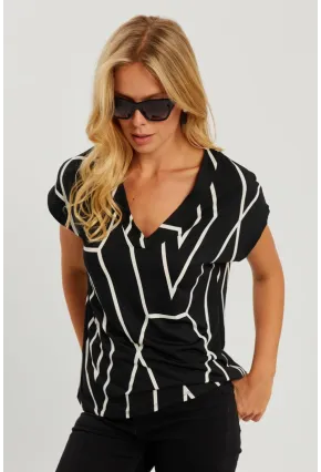 Kadın Siyah V Yaka Desenli Bluz AYD320