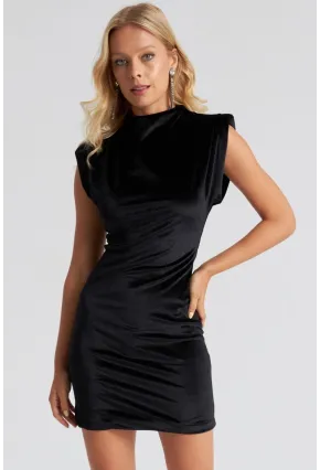 Kadın Siyah Vatkalı Kadife Mini Elbise GÇ144