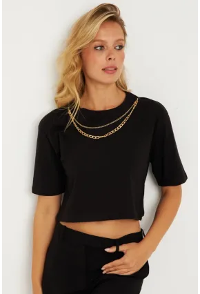 Kadın Siyah Zincir Aksesuarlı Kısa T-Shirt HT109