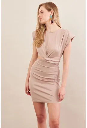 Kadın Vanilya Omuzları Vatkalı Pencereli Mini Elbise İRE103