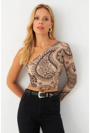 Kadın Vanilya-Siyah Tek Omuz Desenli Crop Bluz LİK14