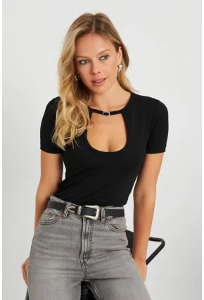 Kadın Aksesuarlı Bluz Siyah EY2734