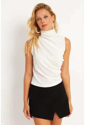 Kadın Beyaz Büzğülü Bluz HC1452