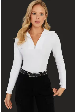 Kadın Beyaz Fermuarlı Kısa Bluz CY336