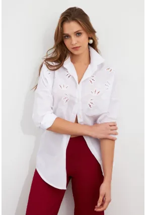 Kadın Beyaz Nakışlı Gömlek DAF5017
