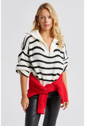 Kadın Beyaz-Siyah Fermuarlı Çizgili Kazak MSS133
