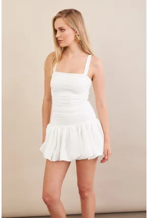 Kadın Beyaz Volanlı Astarlı Mini Tül Elbise KED7316