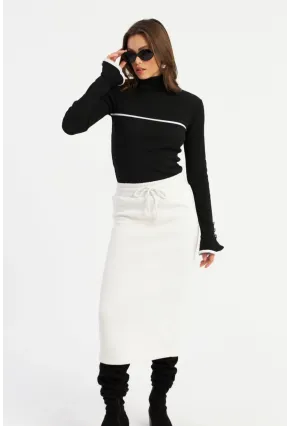 Kadın Beyaz Yırtmaçlı Sweat Etek TF24