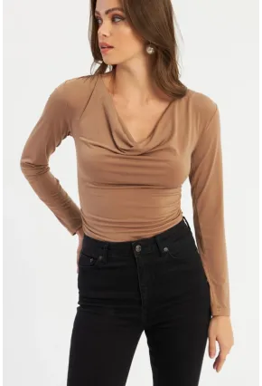 Kadın Camel Degaje Yaka Büzgülü Bluz FRY2248