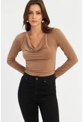 Kadın Camel Degaje Yaka Büzgülü Bluz FRY2248