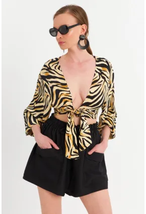Kadın Camel-Siyah Önü Bağlamalı Crop Bluz TPG03