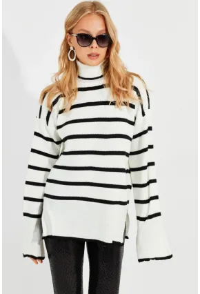 Kadın Ekru Balıkçı Yaka Çizgili Kazak Q976