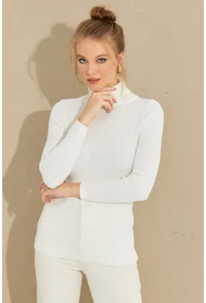 Kadın Ekru Balıkçı Yaka Triko Bluz MMSS128