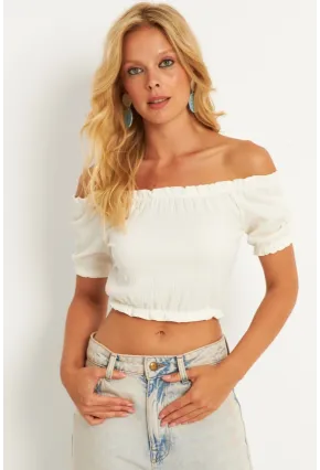 Kadın Ekru Bürümcük Crop Bluz KAZ10