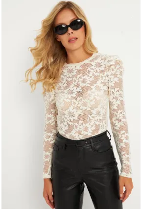 Kadın Ekru Dantel Yılbaşı Bluz AYD376