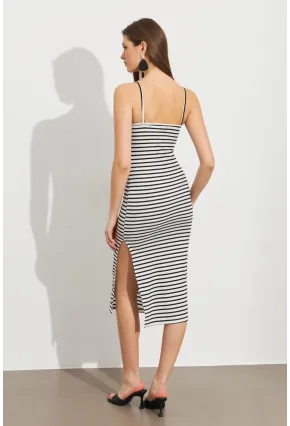 Kadın Ekru-Siyah Çizgili Yırtmaçlı Midi Elbise ZH268