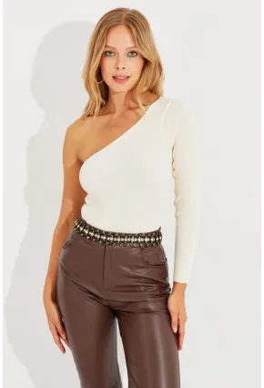 Kadın Ekru Tek Omuz Triko Bluz YV204