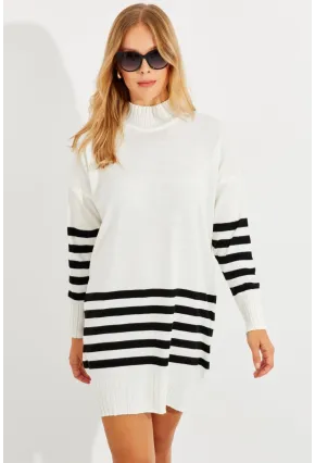 Kadın Ekru Triko Çizgili Tunik YV202