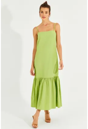 Kadın Fıstık Yeşil Eteği Volanlı Askılı Midi Elbise MEN2001