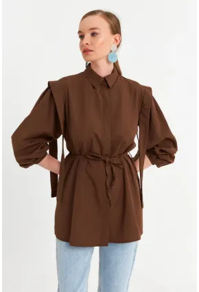 Kadın Kahverengi Bağlama Detaylı Basic Gömlek MASF185