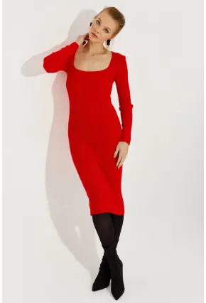 Kadın Kırmızı Kare Yaka Triko Midi Elbise SF2520