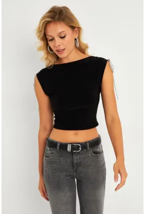 Kadın Siyah Aksesuarlı Crop Bluz GÇ186