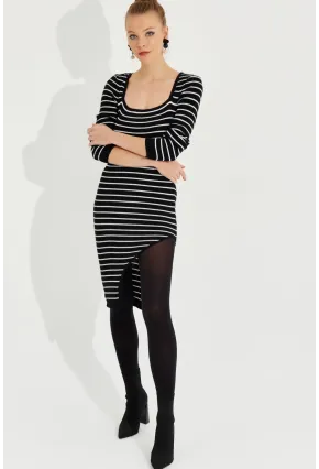 Kadın Siyah Asimetrik Çizgili Triko Elbise SF2517