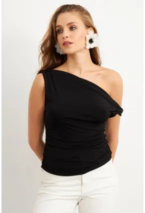 Kadın Siyah Asimetrik Kol Bluz VA100
