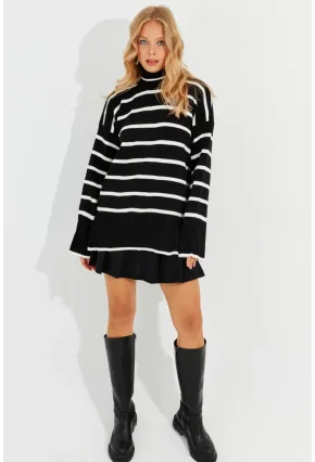 Kadın Siyah Balıkçı Yaka Çizgili Kazak Q976