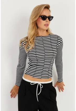 Kadın Siyah-Beyaz Çizgili Bluz CY335