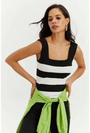 Kadın Siyah-Beyaz Kare Yaka Triko Bluz YV80