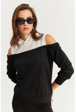 Kadın Siyah-Beyaz Omuzları Açık Sweatshirt TF15