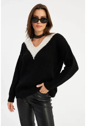Kadın Siyah-Beyaz V Yaka Triko Kazak SMT2434