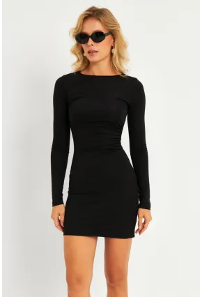 Kadın Siyah Büzgülü Mini Elbise B5040