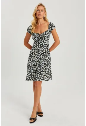 Kadın Siyah Çiçekli Mini Elbise GÇ165