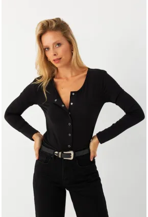 Kadın Siyah Çıtçıt Kapamalı Bluz RLO3032