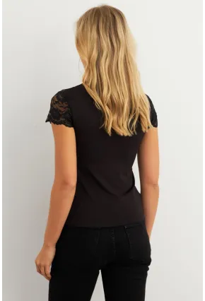 Kadın Siyah Dantelli Bluz EY3006