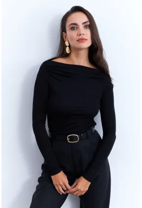 Kadın Siyah Degaje Yaka Büzgülü Bluz AYD386