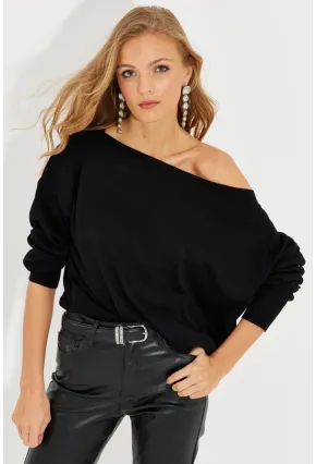 Kadın Siyah Düşük Omuz Triko Bluz YZ617