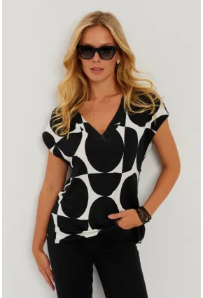 Kadın Siyah-Ekru V Yaka Desenli Bluz AYD293