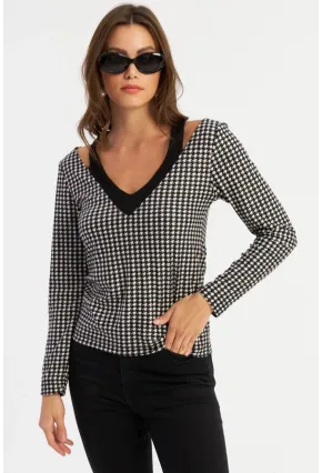 Kadın Siyah-Ekru V Yaka Kazayağı Bluz EY2940