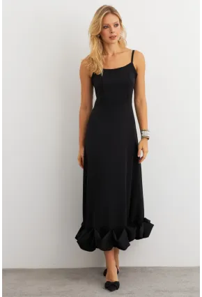 Kadın Siyah Eteği Fırfırlı Şık Maxi Elbise FRY2266